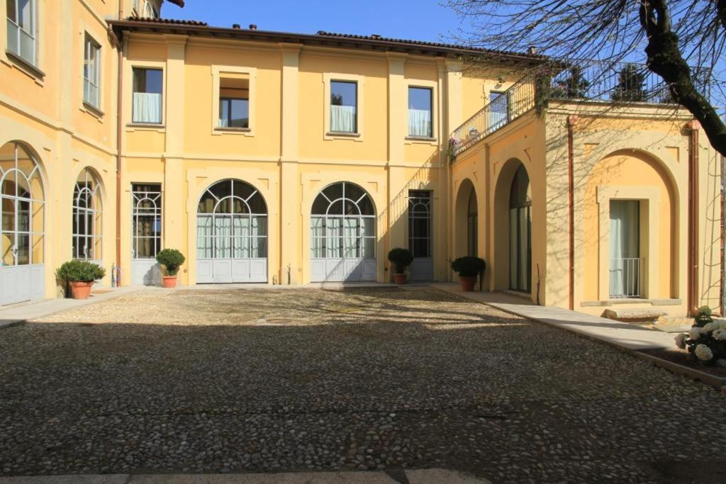 Lisander B&B Suite And Terrace Seregno Exteriör bild