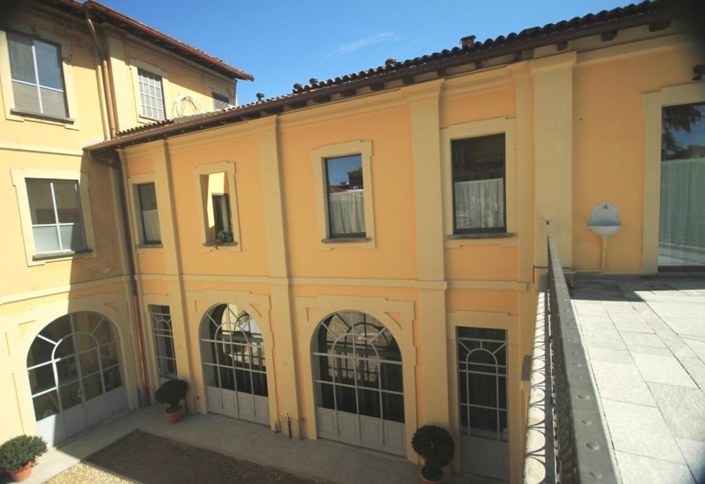 Lisander B&B Suite And Terrace Seregno Exteriör bild