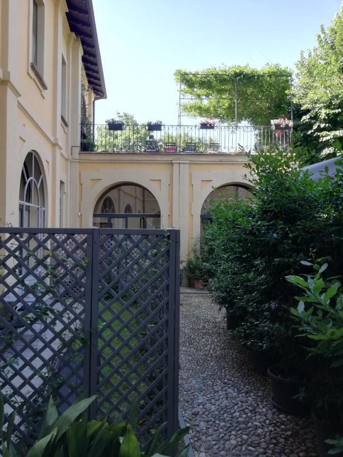 Lisander B&B Suite And Terrace Seregno Exteriör bild